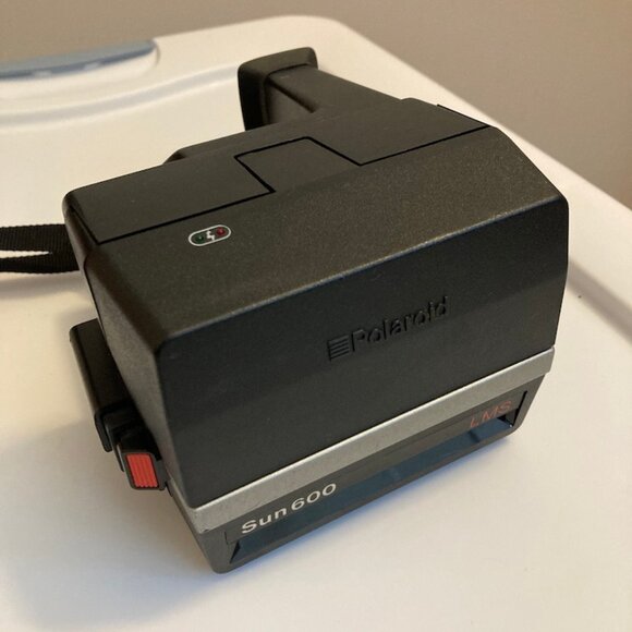 Polaroid Sun 600 LMS camera - Picture 2 of 3